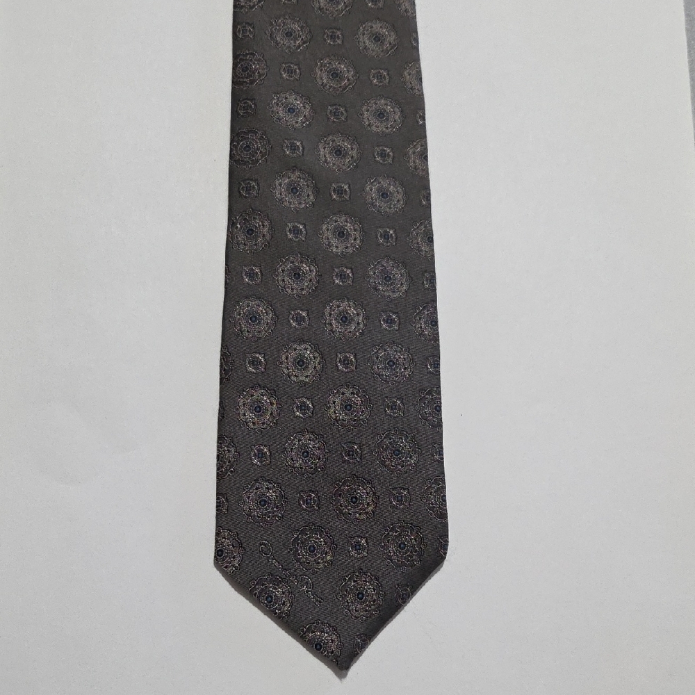Oscar de la Renta Black and Gray Patterned Tie